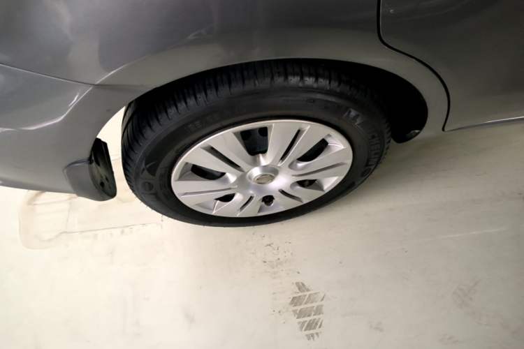 Used Nissan Livina 2015 1.6XE CVT Comfort Edition Exterior 5