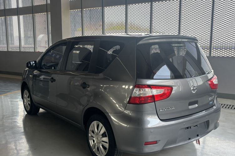 Used Nissan Livina 2015 1.6XE Manual Comfort Edition Exterior 7