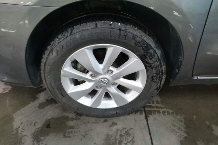 Used Nissan Livina 2015 1.6XE CVT Comfort Edition Exterior 7