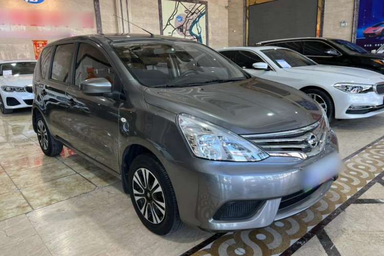 Used Nissan Livina 2015 1.6XE CVT Comfort Edition Exterior 7