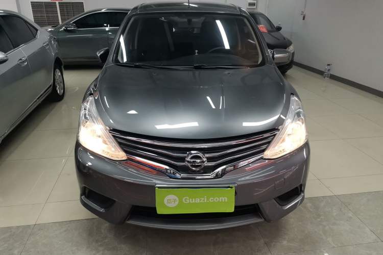 Used Nissan Livina 2015 1.6XE CVT Comfort Edition Front
