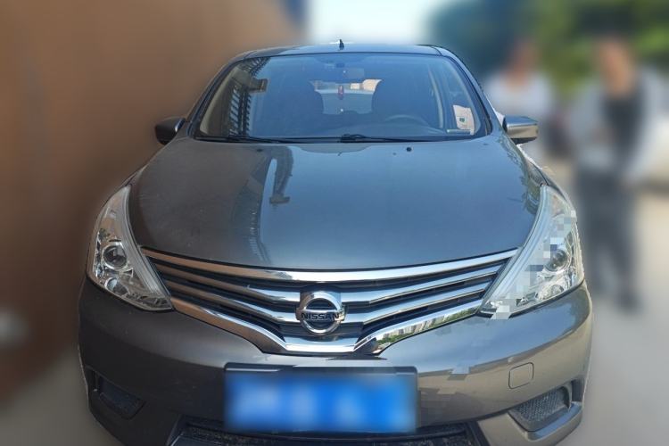 Used Nissan Livina 2015 1.6XE CVT Comfort Connect Edition Front