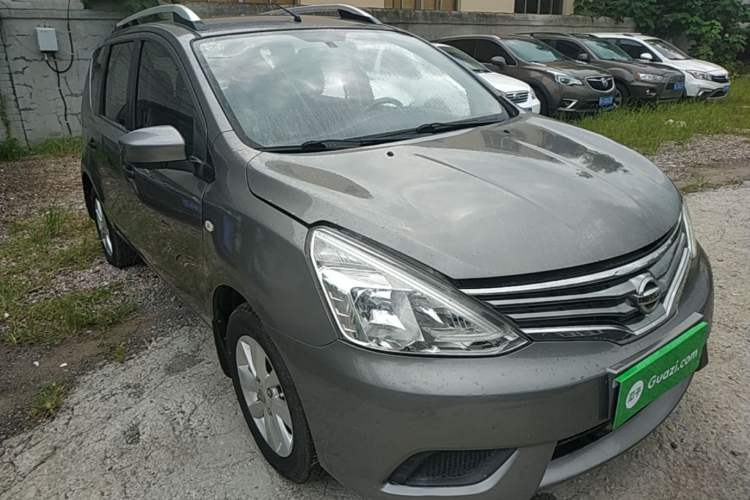 Used Nissan Livina 2015 1.6XE CVT Comfort Edition Front Right 45 Deg