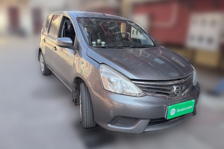 Used Nissan Livina 2015 1.6XE CVT Comfort Edition Front Right 45 Deg