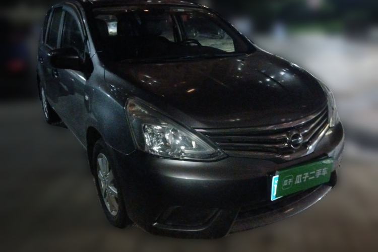Used Nissan Livina 2015 1.6XE Manual Comfort Edition Front Right 45 Deg