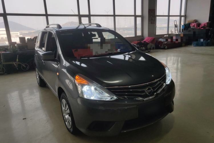 Used Nissan Livina 2015 1.6XE CVT Comfort Edition Front Right 45 Deg
