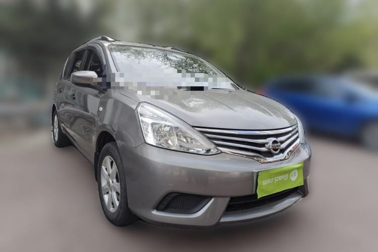 Used Nissan Livina 2015 1.6XE Manual Comfort Edition Front Right 45 Deg