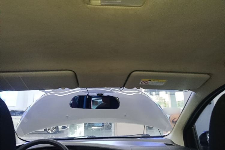 Used Nissan Livina 2015 1.6XE Manual Comfort Edition Headliner