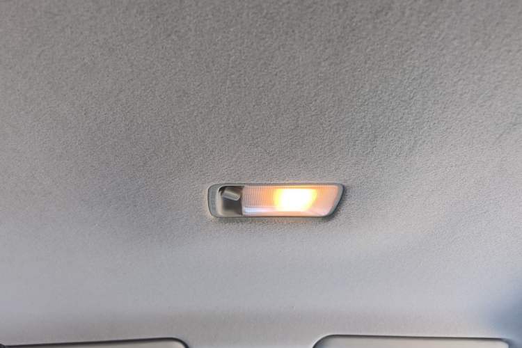 Used Nissan Livina 2015 1.6XE CVT Comfort Edition Headliner