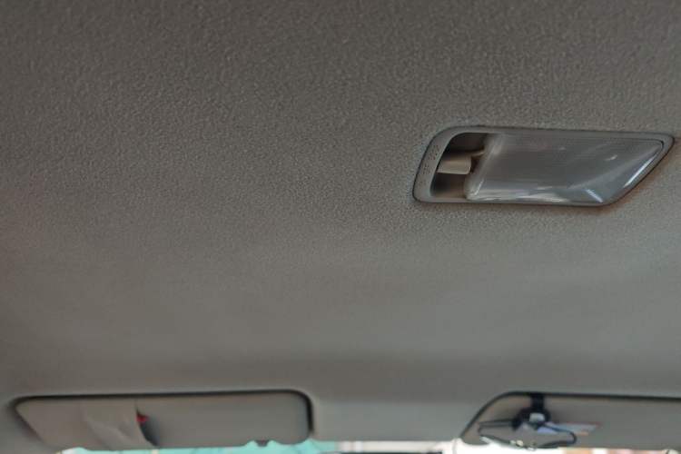 Used Nissan Livina 2015 1.6XE Manual Comfort Edition Headliner