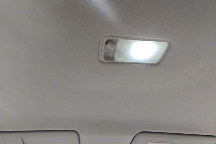 Used Nissan Livina 2015 1.6XE Manual Comfort Edition Headliner
