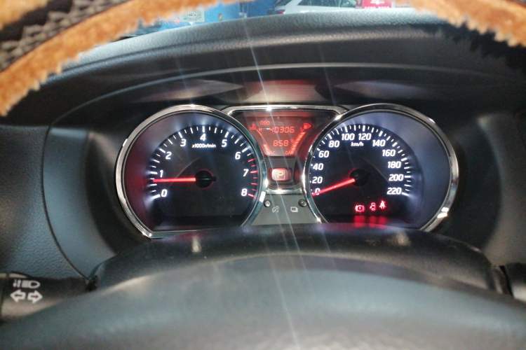 Used Nissan Livina 2015 1.6XE CVT Comfort Edition Instrument Cluster