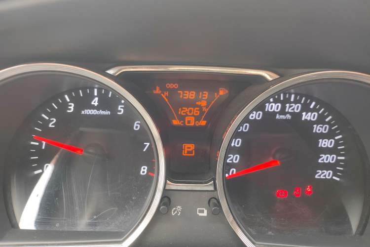 Used Nissan Livina 2015 1.6XE CVT Comfort Edition Instrument Cluster