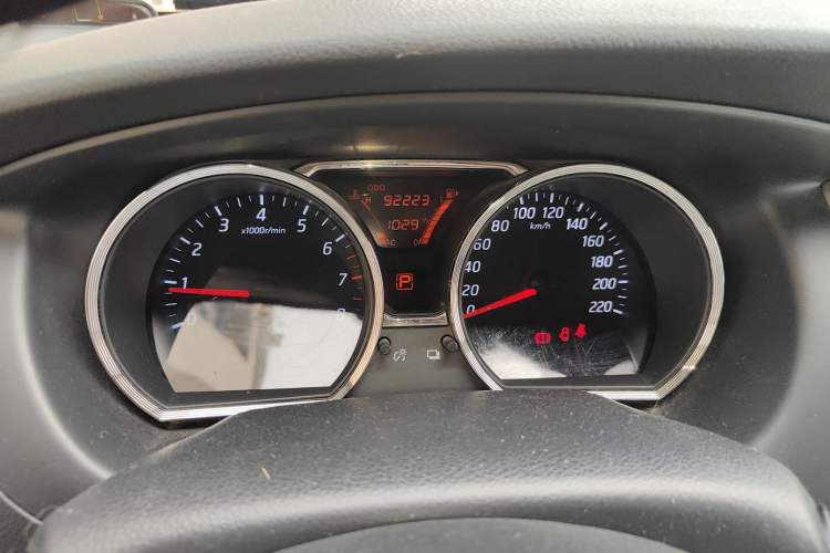 Used Nissan Livina 2015 1.6XE CVT Comfort Edition Instrument Cluster