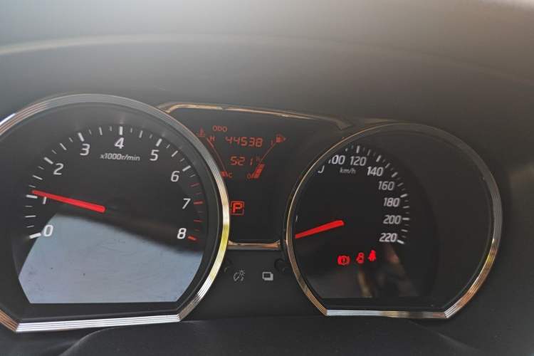 Used Nissan Livina 2015 1.6XE CVT Comfort Connect Edition Instrument Cluster