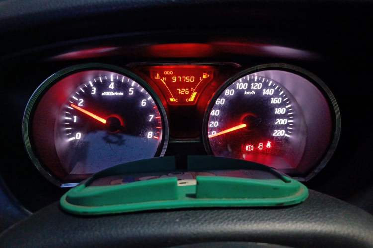 Used Nissan Livina 2015 1.6XE Manual Comfort Edition Instrument Cluster