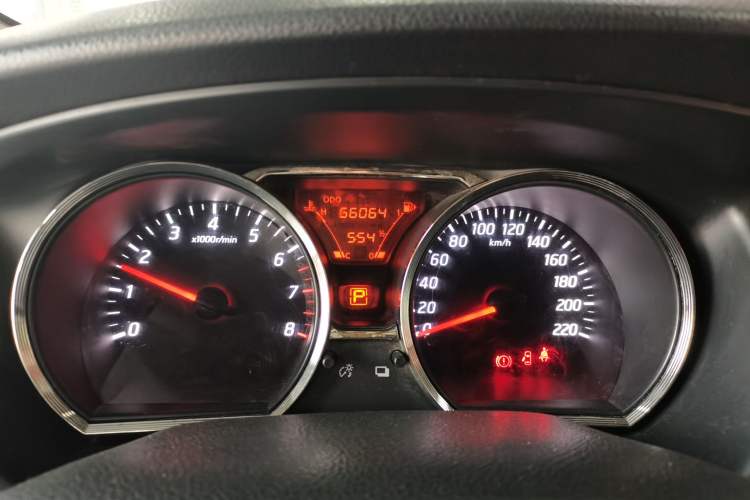 Used Nissan Livina 2015 1.6XE CVT Comfort Edition Instrument Cluster