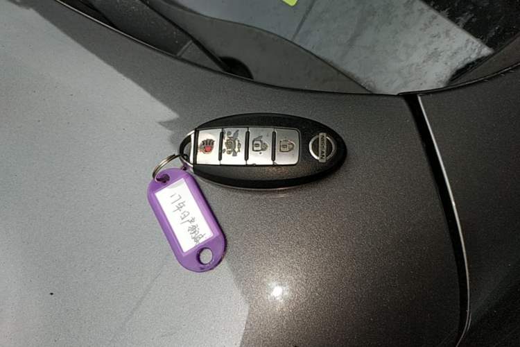 Used Nissan Livina 2015 Jinrui 1.6XV CVT Cool Cafe Edition Interior 1