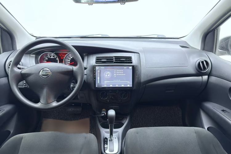 Used Nissan Livina 2015 1.6XE CVT Comfort Edition Interior 1