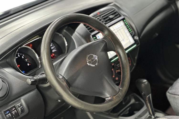 Used Nissan Livina 2015 1.6XE CVT Comfort Edition Interior 3