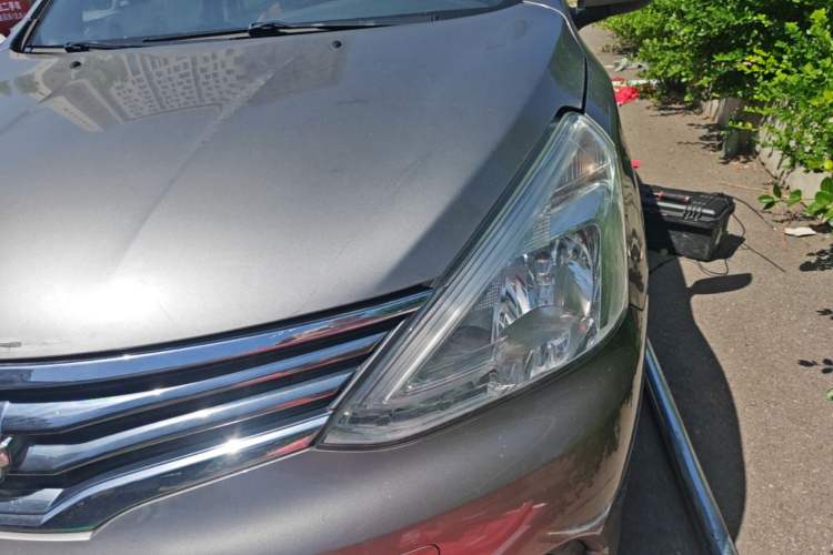 Used Nissan Livina 2015 1.6XE CVT Comfort Edition Left Front Headlight