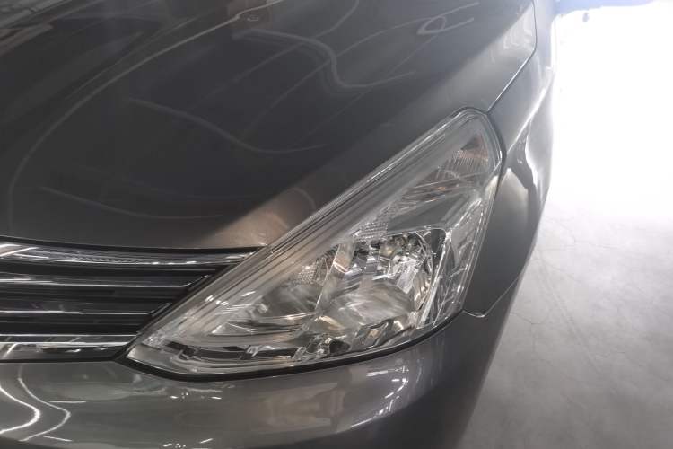 Used Nissan Livina 2015 1.6XE CVT Comfort Edition Left Front Headlight