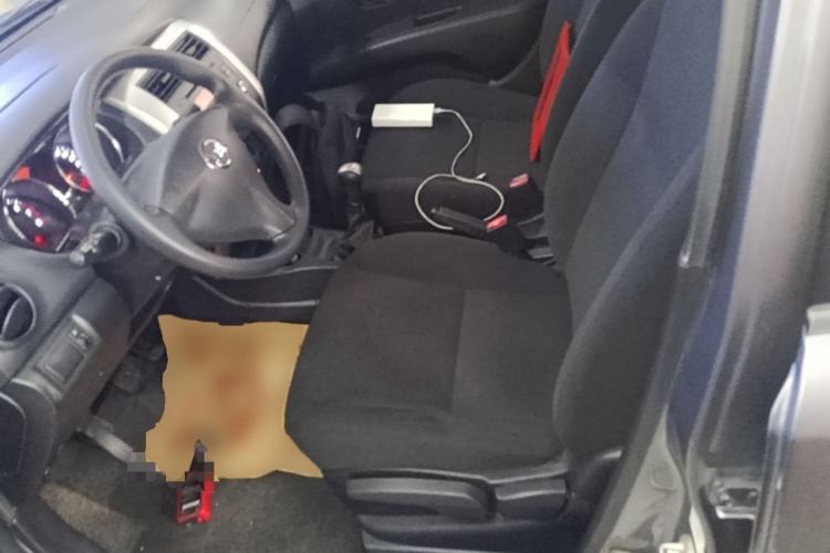 Used Nissan Livina 2015 1.6XE Manual Comfort Edition Left Front Seat