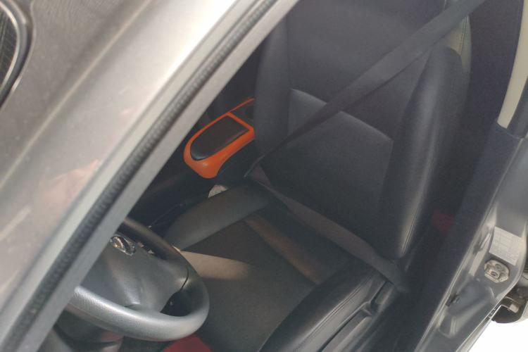 Used Nissan Livina 2015 1.6XE CVT Comfort Edition Left Front Seat