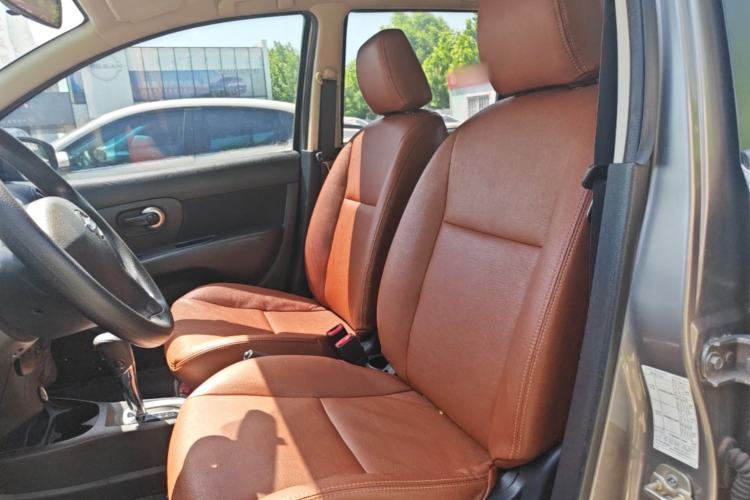 Used Nissan Livina 2015 1.6XE CVT Comfort Edition Left Front Seat