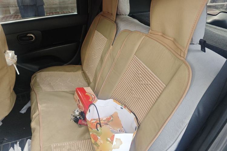 Used Nissan Livina 2015 1.6XE CVT Comfort Edition Left Rear Seat