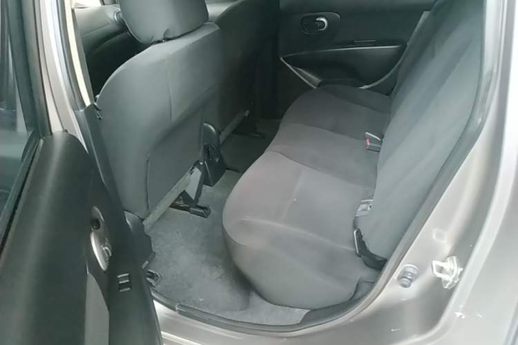 Used Nissan Livina 2015 1.6XE Manual Comfort Edition Left Rear Seat