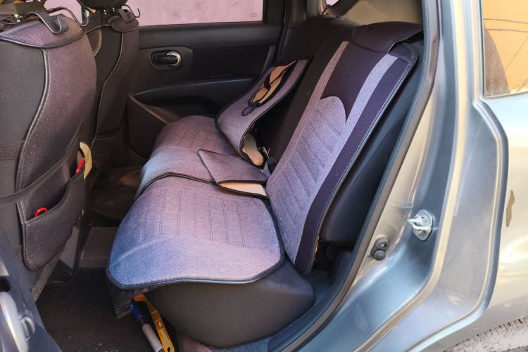 Used Nissan Livina 2015 1.6XE CVT Comfort Edition Left Rear Seat