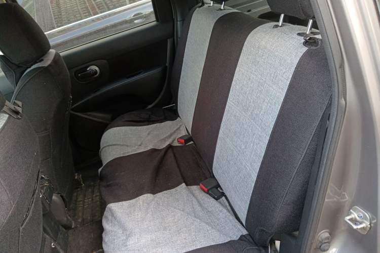 Used Nissan Livina 2015 1.6XE CVT Comfort Edition Left Rear Seat
