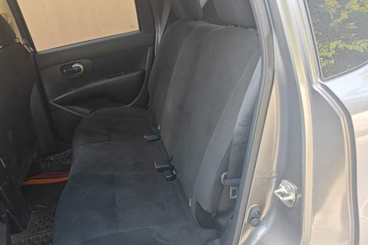 Used Nissan Livina 2015 1.6XE CVT Comfort Connect Edition Left Rear Seat