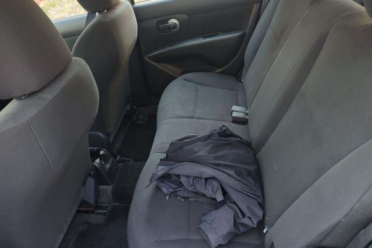 Used Nissan Livina 2015 1.6XE CVT Comfort Edition Left Rear Seat