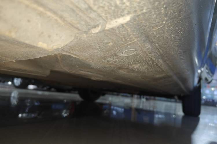 Used Nissan Livina 2015 1.6XE CVT Comfort Edition Left Side Sill