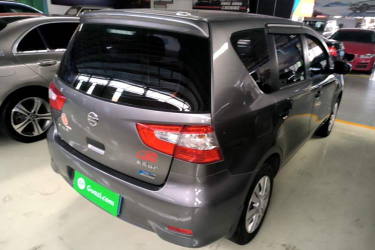 Used Nissan Livina 2015 1.6XE CVT Comfort Edition Rear Right 45 Deg