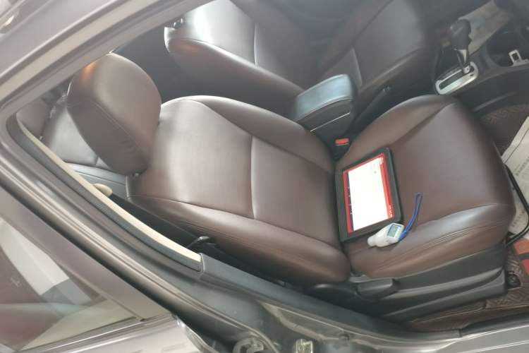 Used Nissan Livina 2015 1.6XE CVT Comfort Edition Right Front Seat
