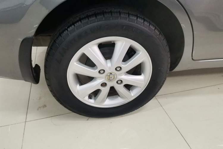 Used Nissan Livina 2015 1.6XE CVT Comfort Edition Right Rear Wheel Hub