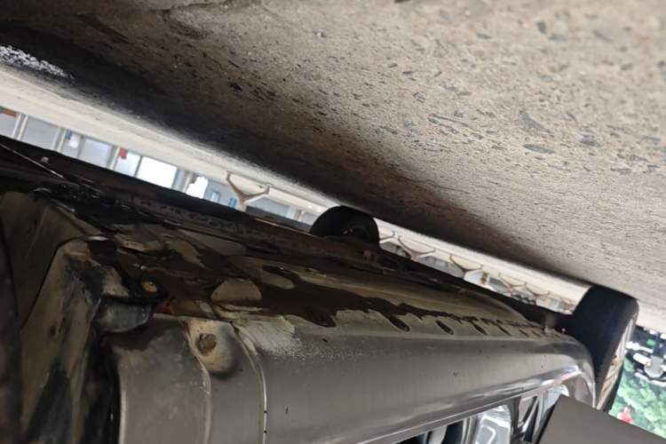 Used Nissan Livina 2015 1.6XE CVT Comfort Edition Right Side Sill