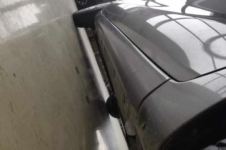 Used Nissan Livina 2015 1.6XE CVT Comfort Edition Right Side Sill