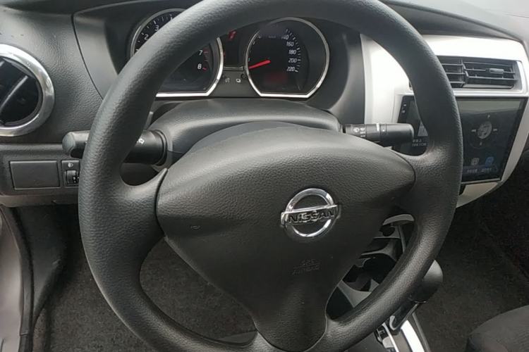 Used Nissan Livina 2015 1.6XE CVT Comfort Edition Steering Wheel