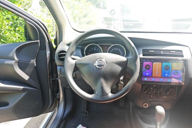Used Nissan Livina 2015 1.6XE CVT Comfort Edition Steering Wheel