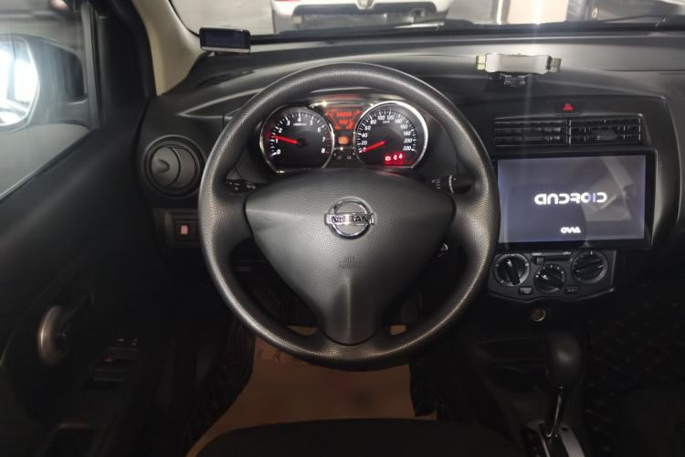 Used Nissan Livina 2015 1.6XE CVT Comfort Edition Steering Wheel