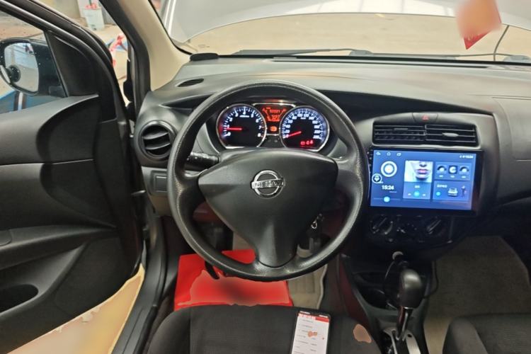 Used Nissan Livina 2015 1.6XE CVT Comfort Edition Steering Wheel
