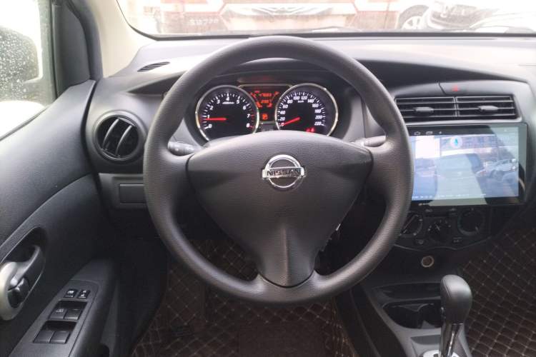 Used Nissan Livina 2015 1.6XE CVT Comfort Edition Steering Wheel