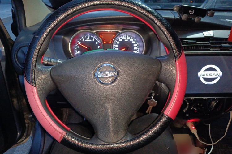 Used Nissan Livina 2015 1.6XE Manual Comfort Edition Steering Wheel