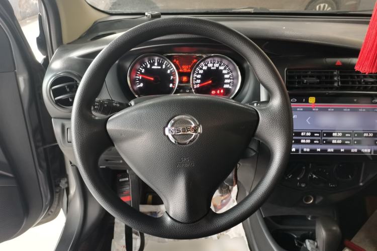Used Nissan Livina 2015 1.6XE CVT Comfort Edition Steering Wheel