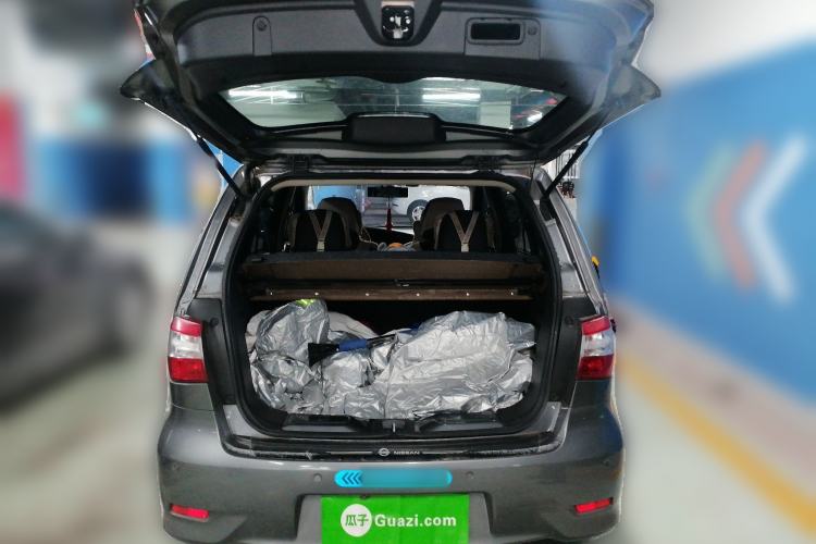Used Nissan Livina 2015 1.6XE CVT Comfort Edition Trunk