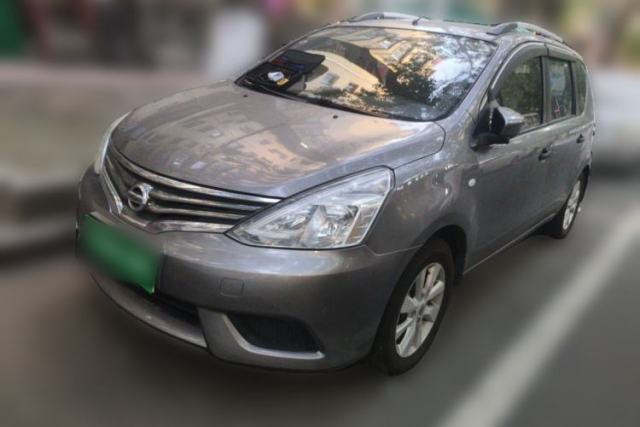 Ojetý Nissan Livina 2015 1.6XE CVT Comfort Edition